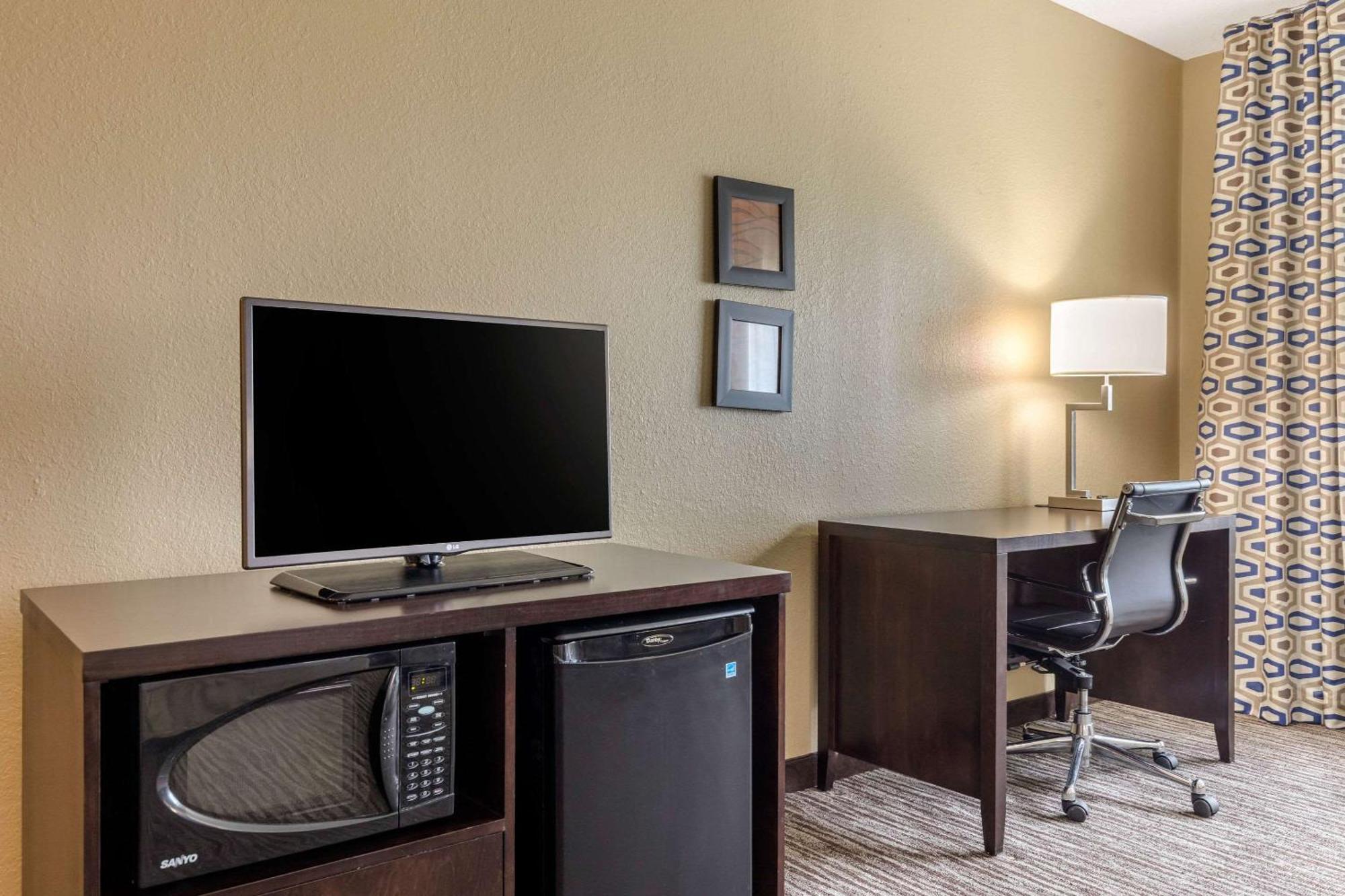 Suburban Studios Arlington Heights Elk Grove Екстер'єр фото