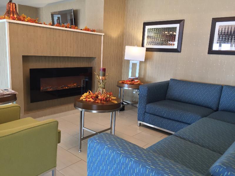 Suburban Studios Arlington Heights Elk Grove Екстер'єр фото